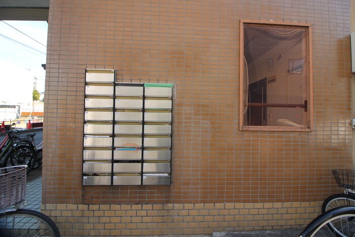 物件外観写真4　(建物設備)
