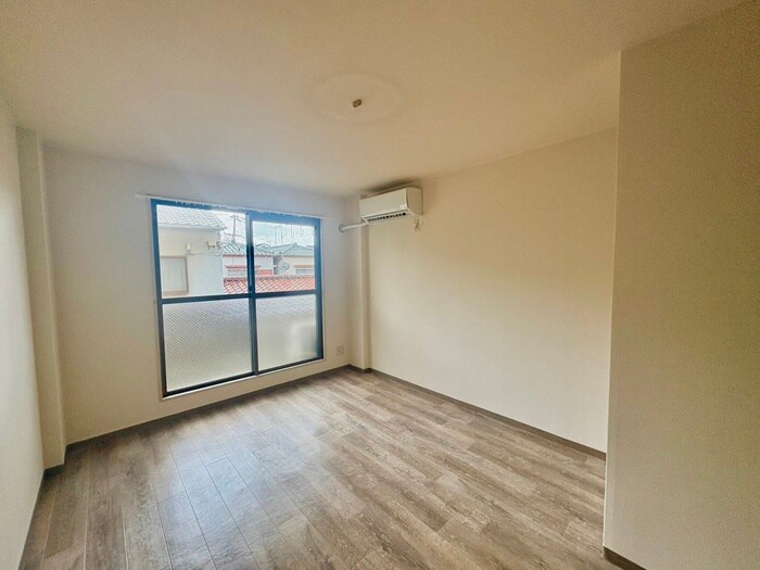 物件内観写真10　(内観写真)