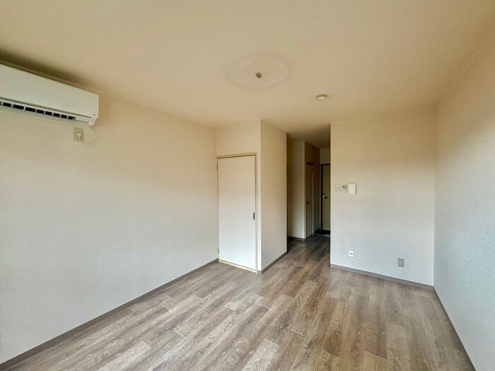 物件内観写真11　(内観写真)