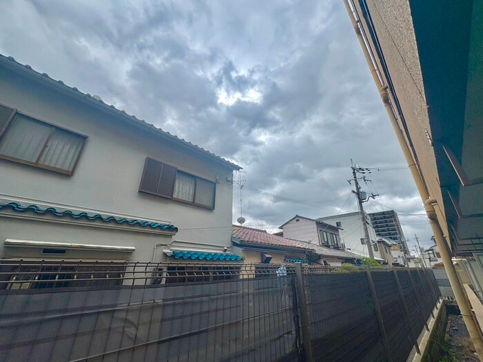 物件内観写真19　(室内からの展望)