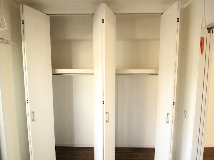 物件内観写真10　(収納)
