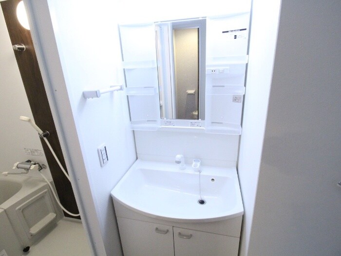 物件内観写真13　(洗面)