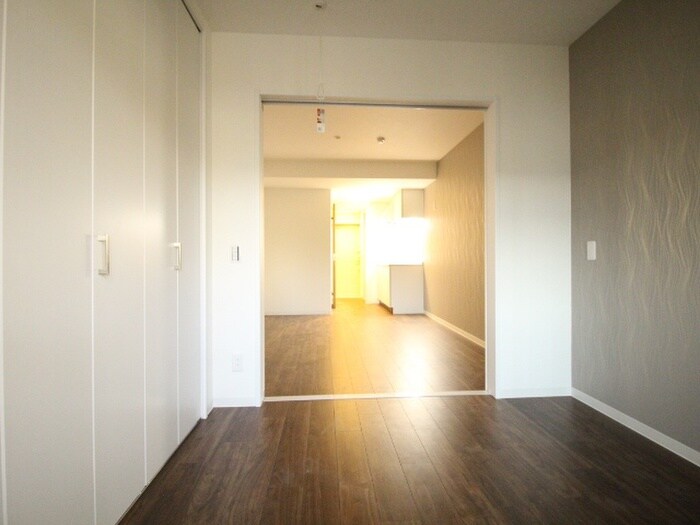 物件内観写真22　(居室)