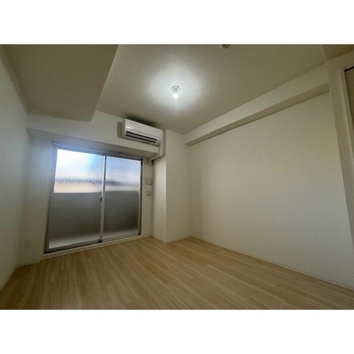 物件内観写真11　(居室)