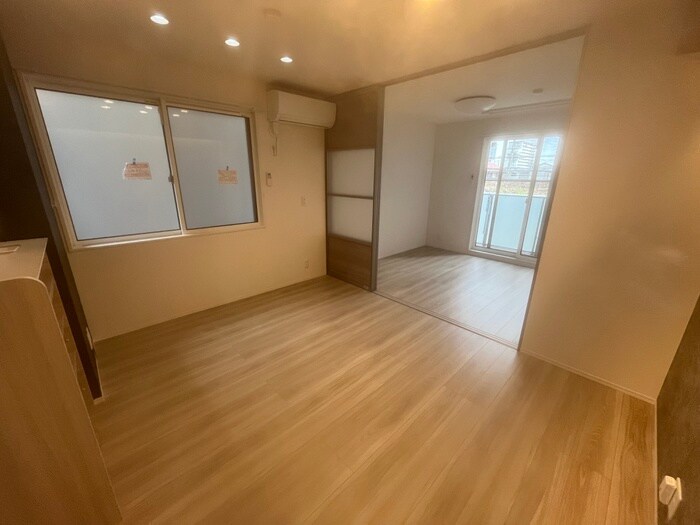 物件内観写真15　(居室)