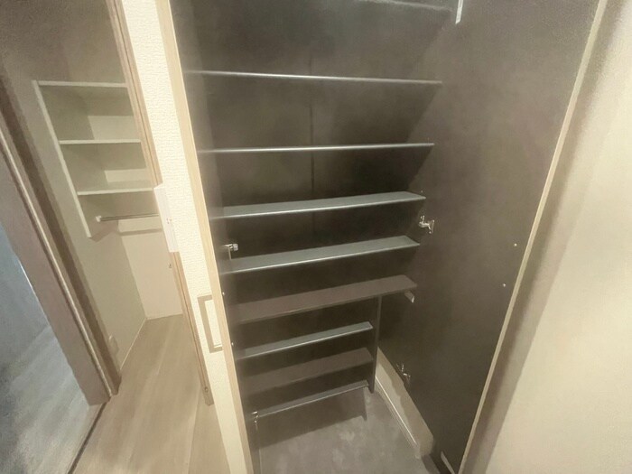 物件内観写真21　(靴箱)