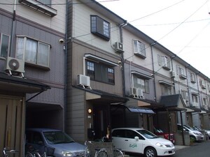 唐橋赤金町貸家外観写真