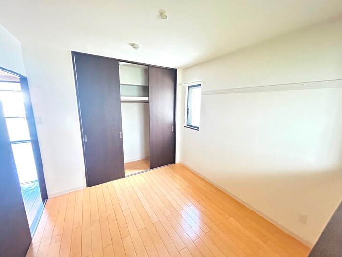 物件内観写真11　(居室)