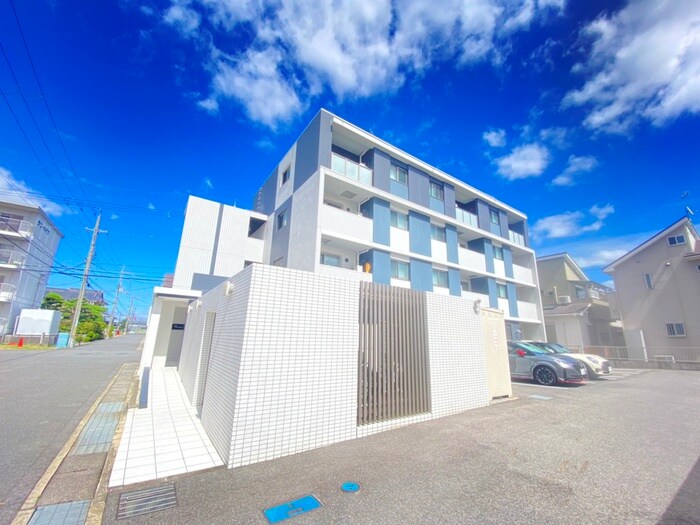 物件外観写真3　(外観写真)