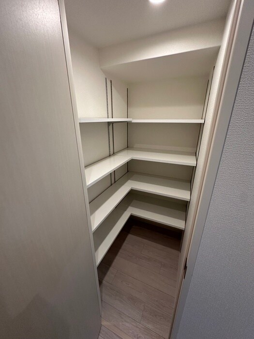 物件内観写真17　(収納)