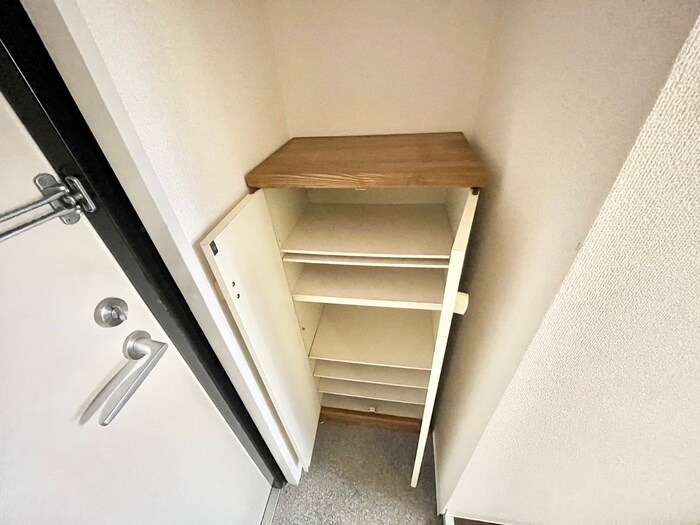 物件内観写真21　(靴箱)