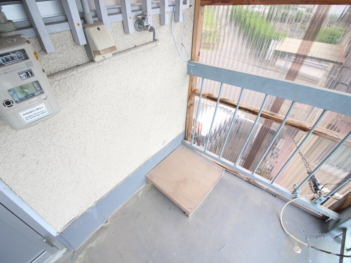 物件内観写真15　(洗濯機置場)