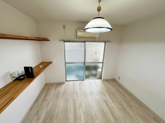 物件内観写真7　(居室)