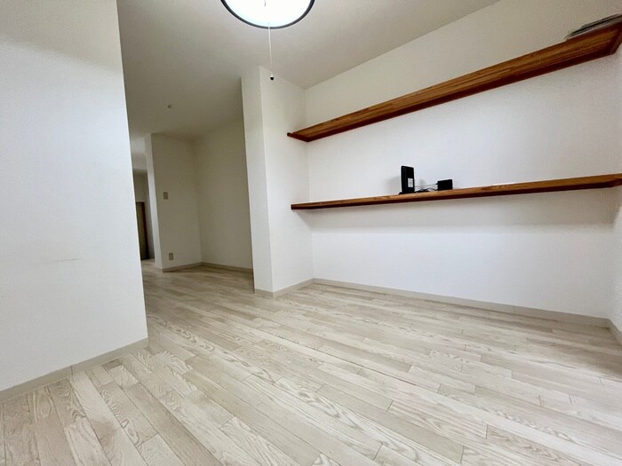 物件内観写真12　(居室)