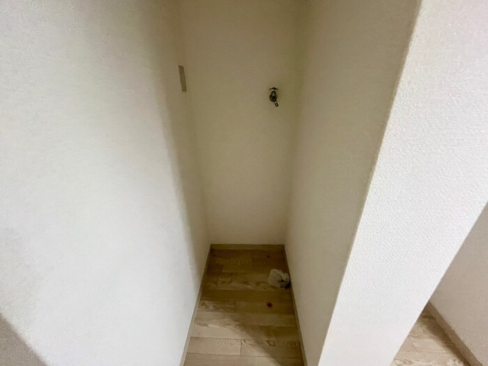 物件内観写真21　(洗濯機置場)