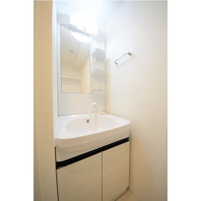 物件内観写真11　(洗面)