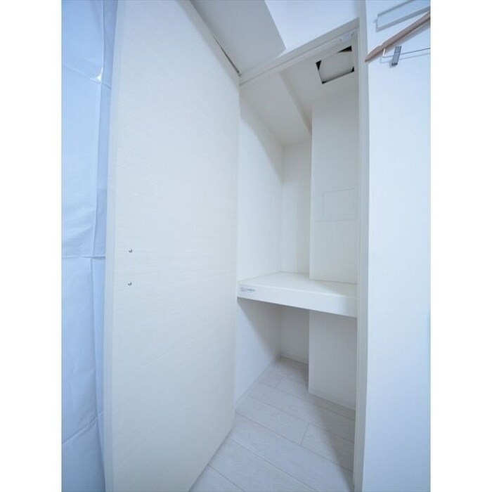 物件内観写真14　(収納)