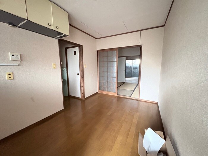 物件内観写真5　(居室)