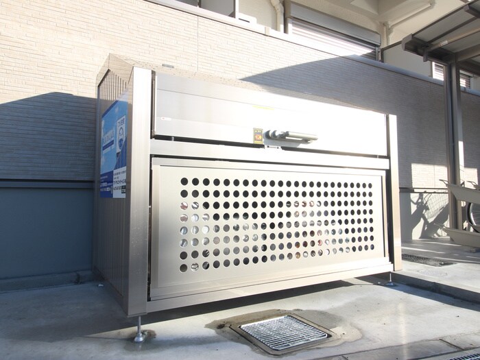 物件外観写真4　(建物設備)