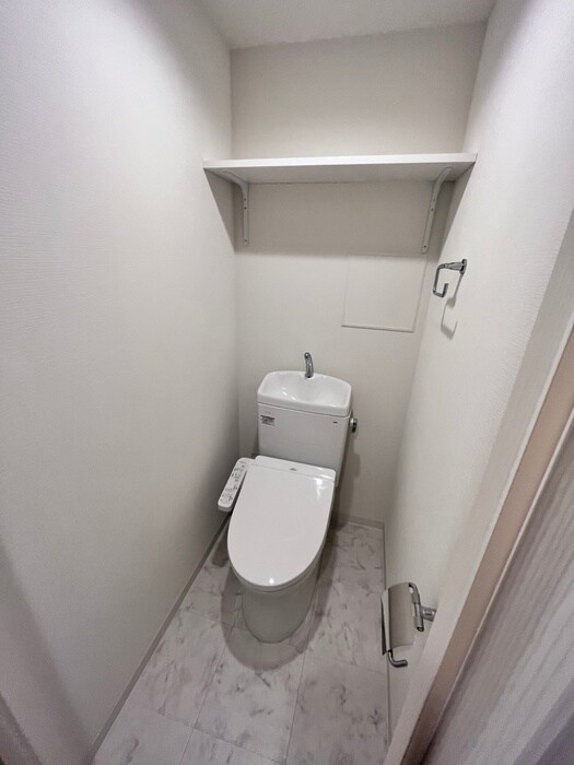 物件内観写真11　(トイレ)