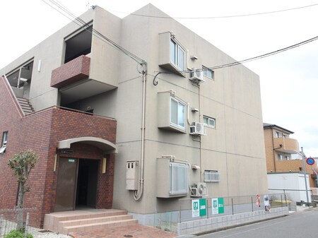 阪本マンション外観写真