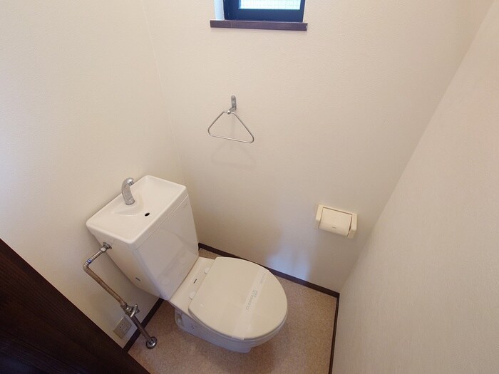 物件内観写真10　(トイレ)