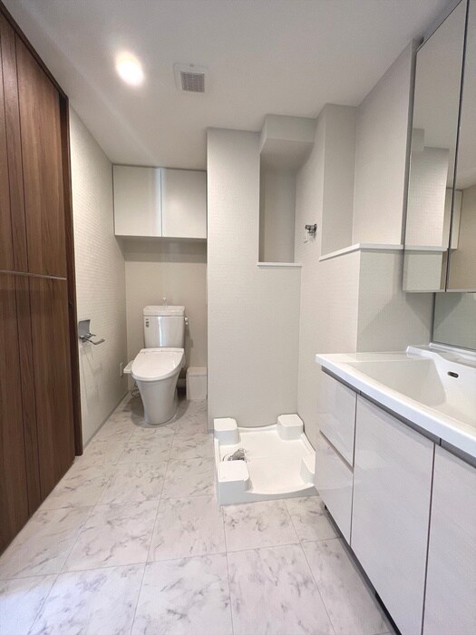 物件内観写真15　(トイレ)