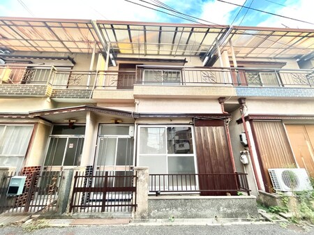 堀溝3丁目貸家外観写真