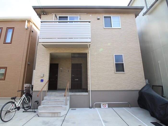 物件外観写真1　(外観写真)