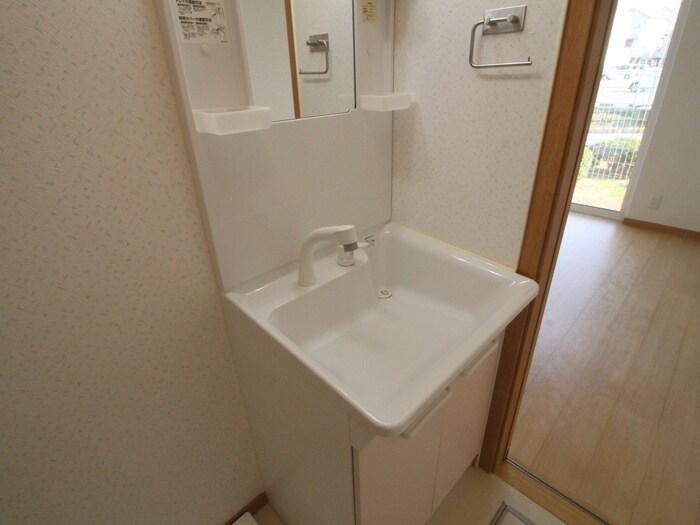 物件内観写真16　(洗面)