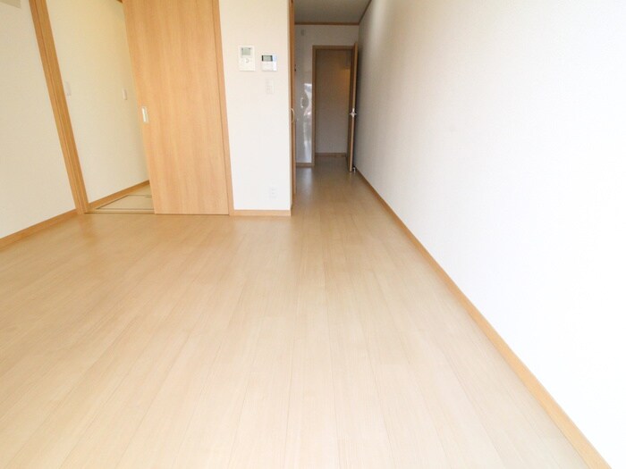 物件内観写真21　(居室)