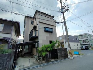 中沢二丁目　貸家外観写真