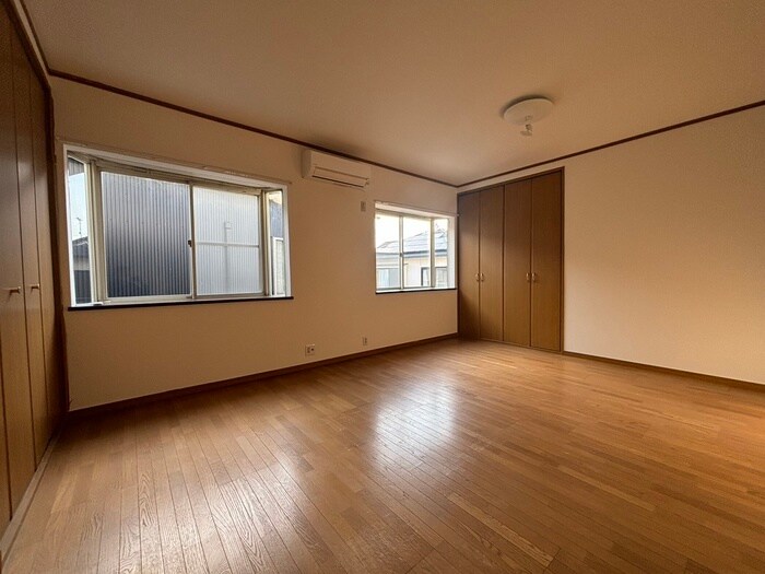 物件内観写真6　(居室)