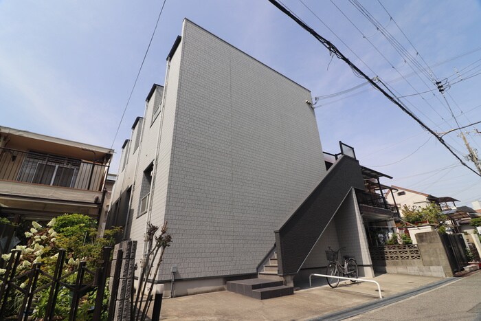 物件外観写真1　(外観写真)