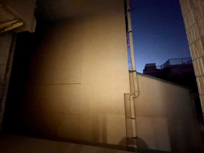 物件内観写真12　(室内からの展望)