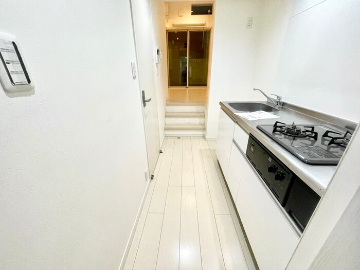 物件内観写真16　(廊下)