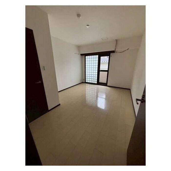 物件内観写真11　(居室)