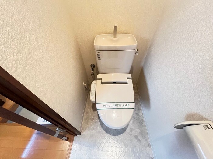 物件内観写真11　(トイレ)