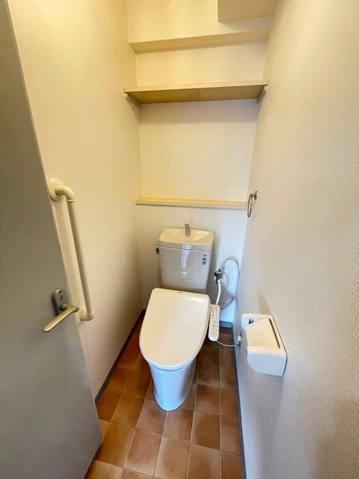 物件内観写真9　(トイレ)