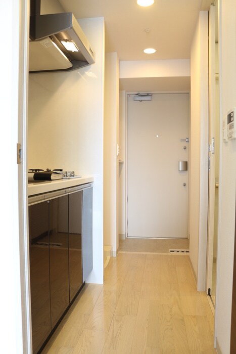 物件内観写真16　(廊下)