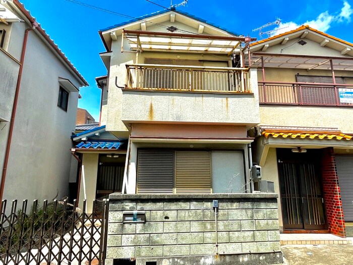 物件外観写真1　(外観写真)