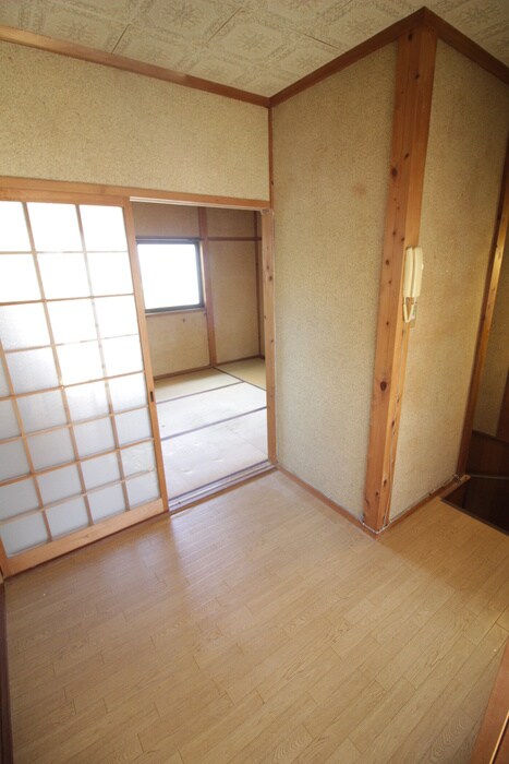 物件内観写真20　(廊下)