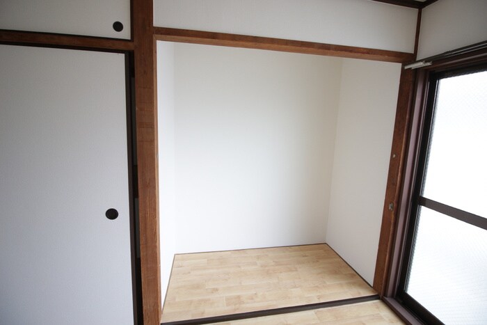 物件内観写真10　(居室)