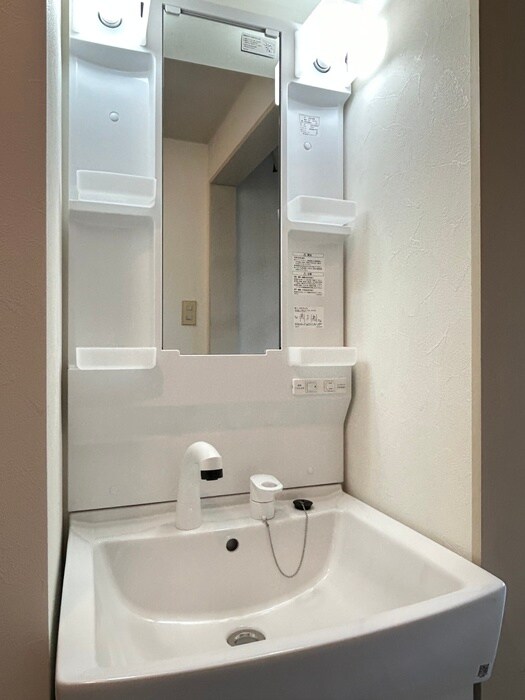 物件内観写真12　(洗面)