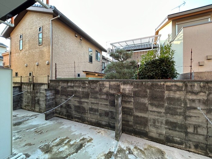 物件内観写真22　(室内からの展望)