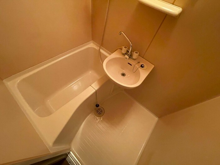 物件内観写真8　(バス／シャワールーム等)