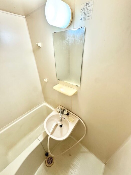 物件内観写真10　(洗面)