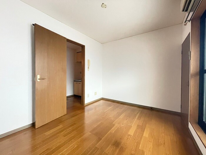 物件内観写真13　(居室)