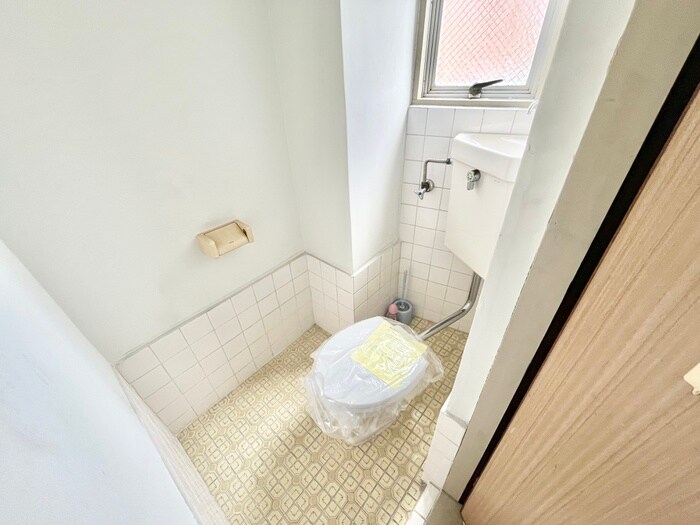 物件内観写真12　(トイレ)