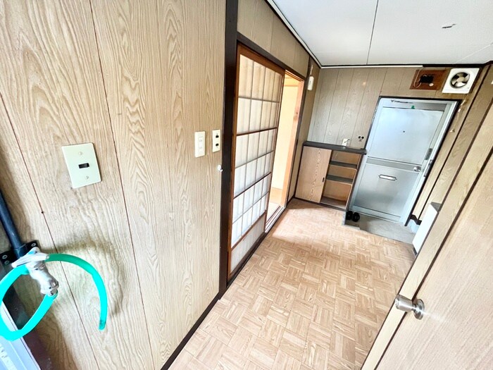 物件内観写真15　(居室)